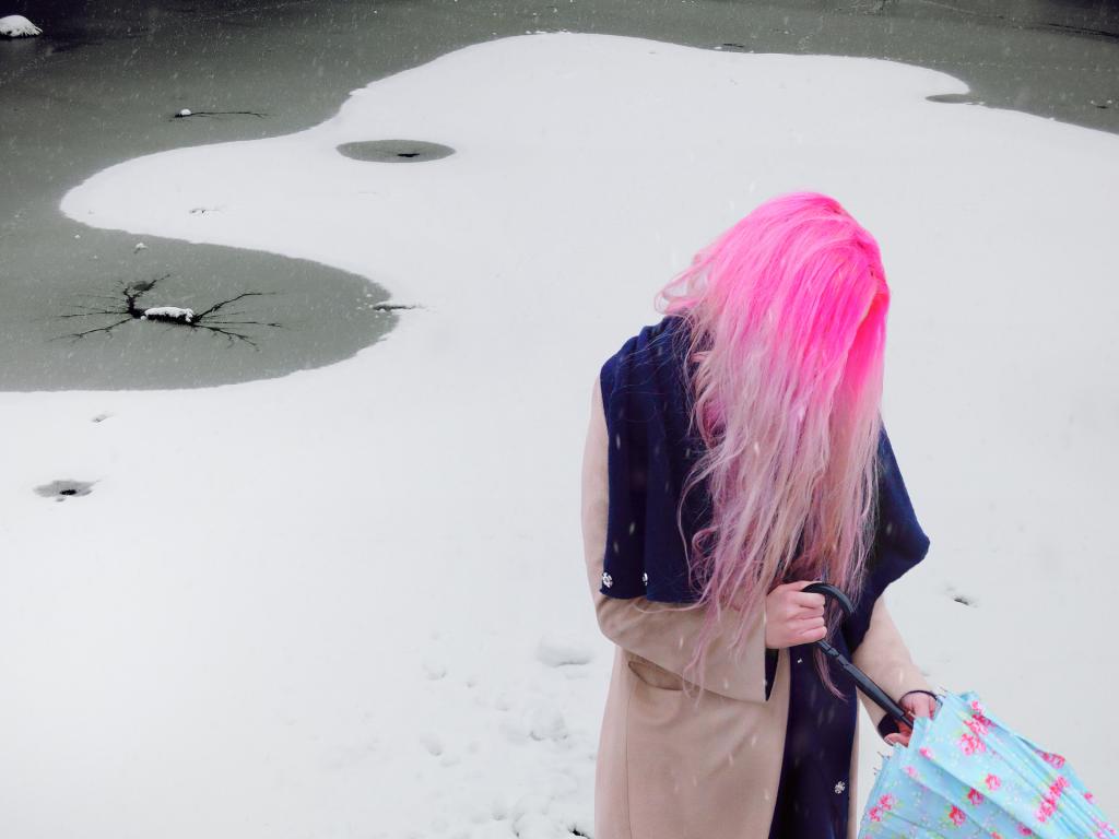Hannah Starkey, Brez naslova, januar 2013