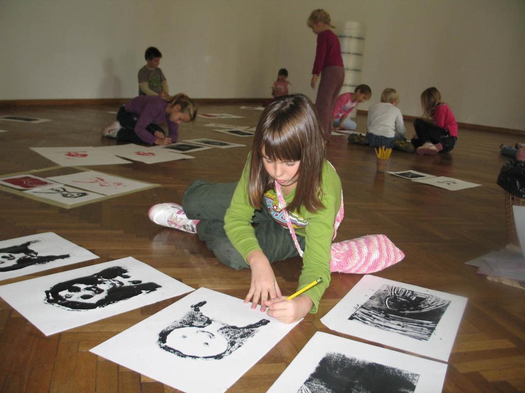 Mladi prijatelji UGM ustvarjajo, 2008