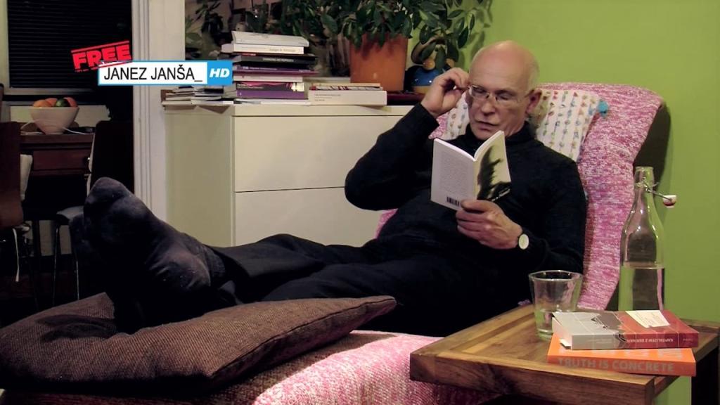 Jaz sem Janez Janša, posnetek zaslona, Aksioma, 2014