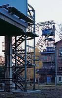 Bolko_Loft/mHl – modernizacija in adaptacija svetilne ploščadi rudnika/železarne v stanovanjski objekt, Varšava, 2003, arhitekti: medusa group / Przemo Åukasik (foto: Juliusz Sokolowski)